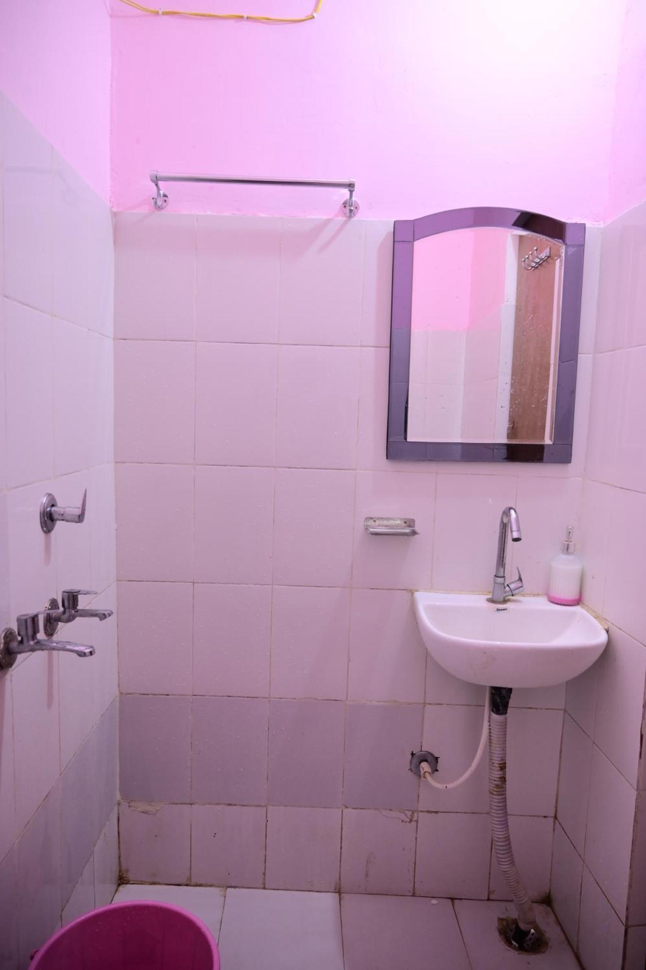 Jankivihar Homestay At Prahladghat Within 1Km From Shri Ram Mandir Ayodhya 외부 사진